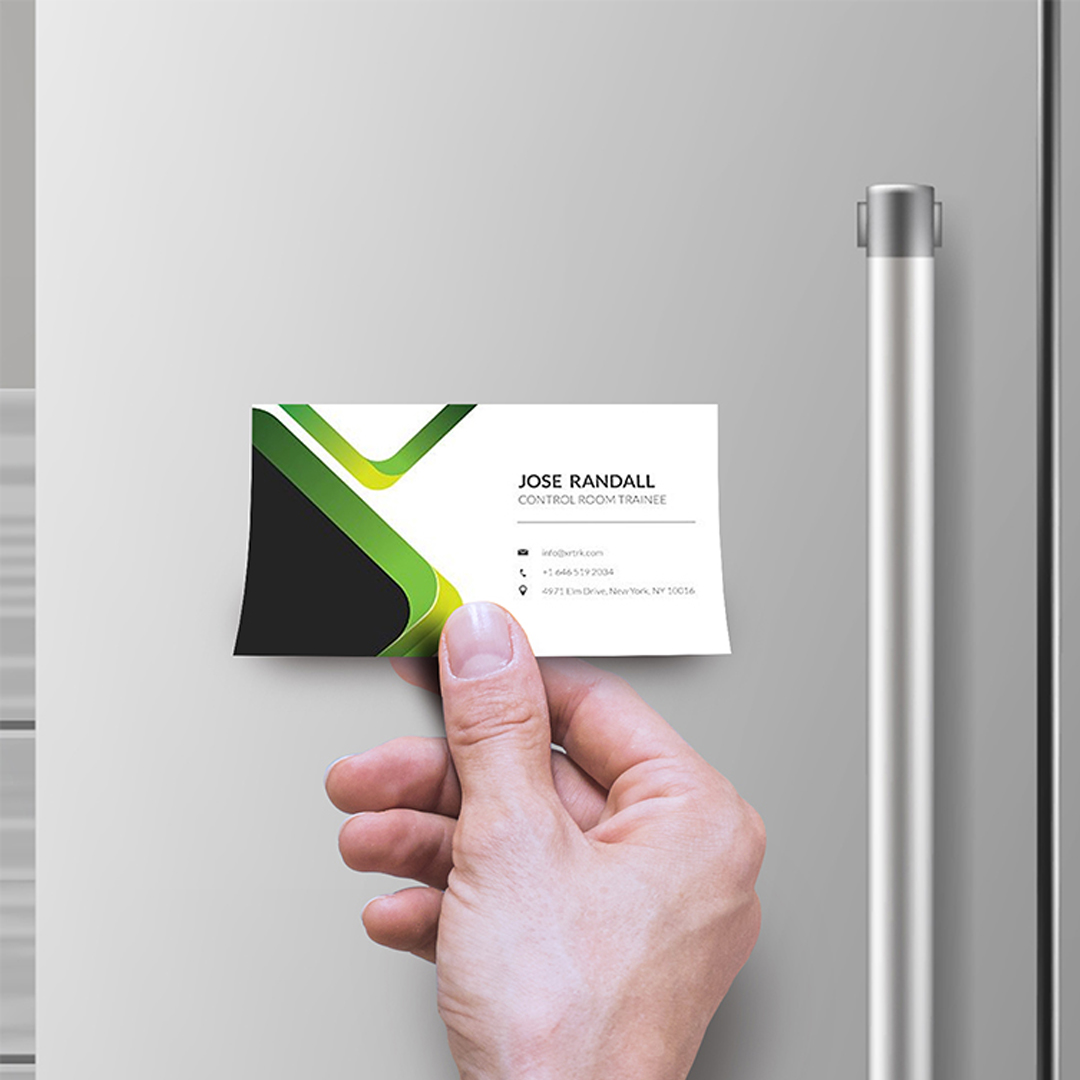 175475magnetic business card 02.jpg